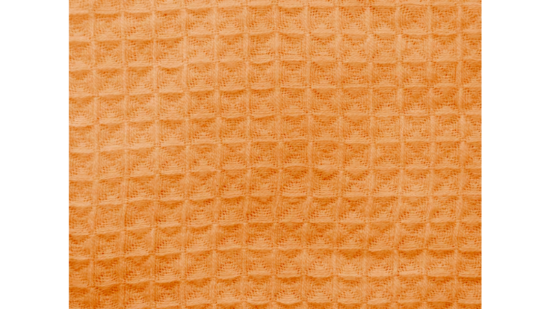 Why Is Gofre Fabric Preferred in Dress Designs?